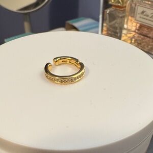 Elegant Gold-Tone ear cuff